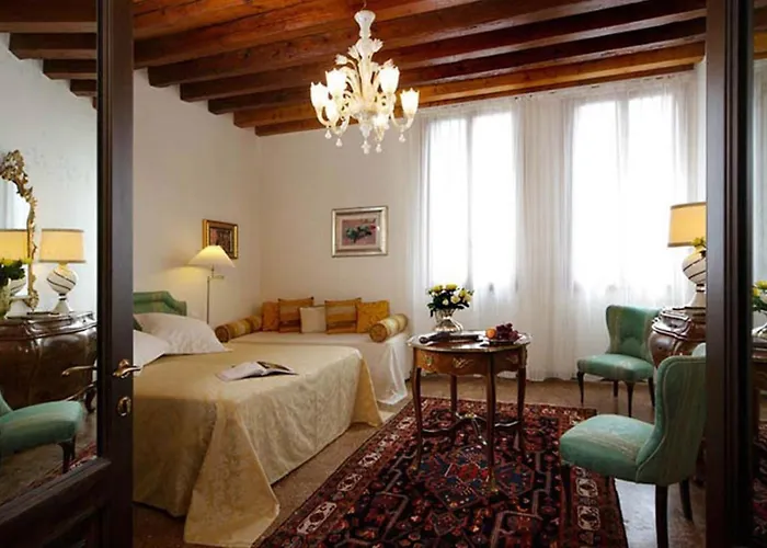 ロカンダ カ デル コンソーレ ベッド・アンド・ブレックファスト 3*